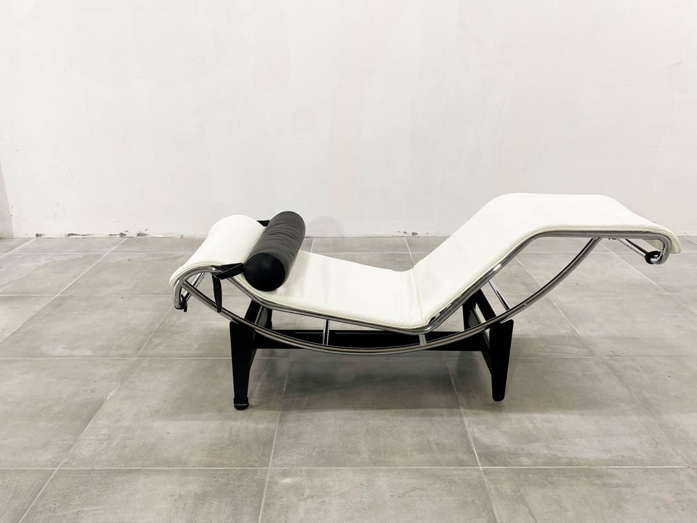 LC-4 Lounge Chair by Le Corbusier for Cassina - 3