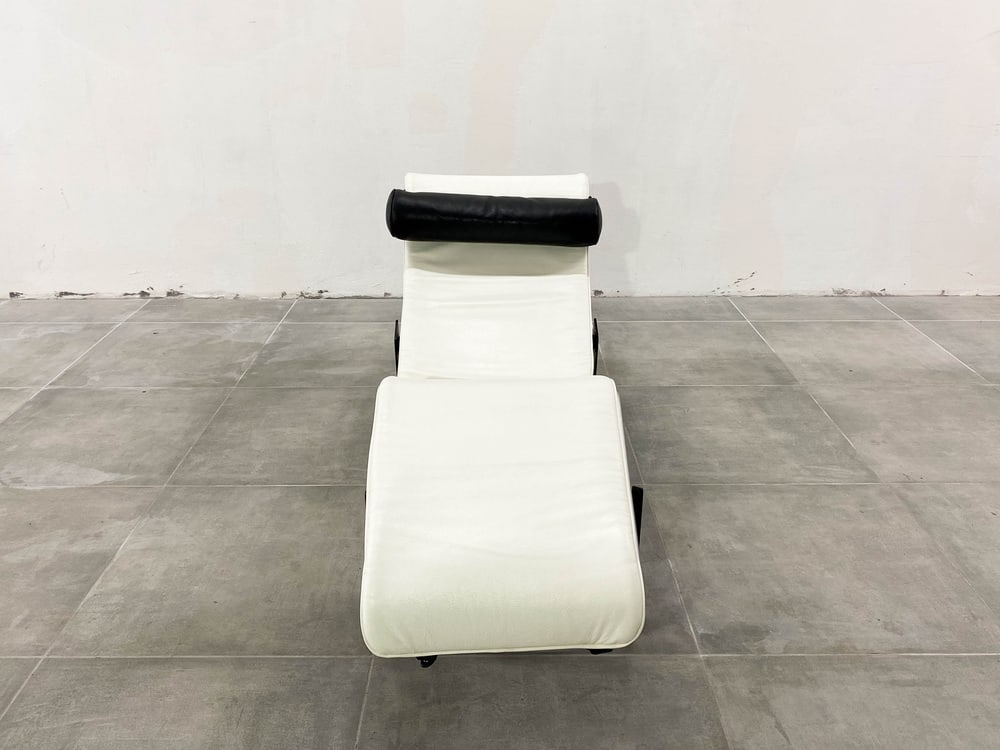 LC-4 Lounge Chair by Le Corbusier for Cassina - 7