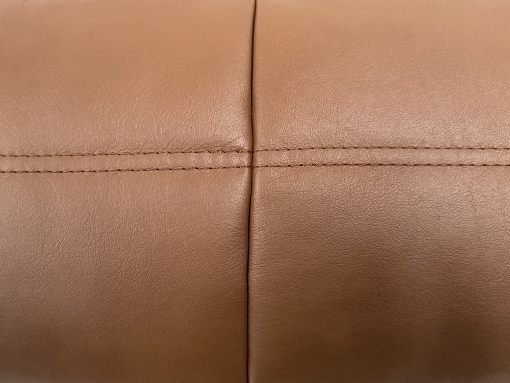 Togo Chair by Michel Ducaroy for Ligne Roset - 8