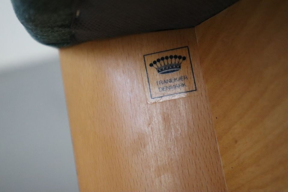 Danish Set of 4 Iris Chairs for Berghe - 8