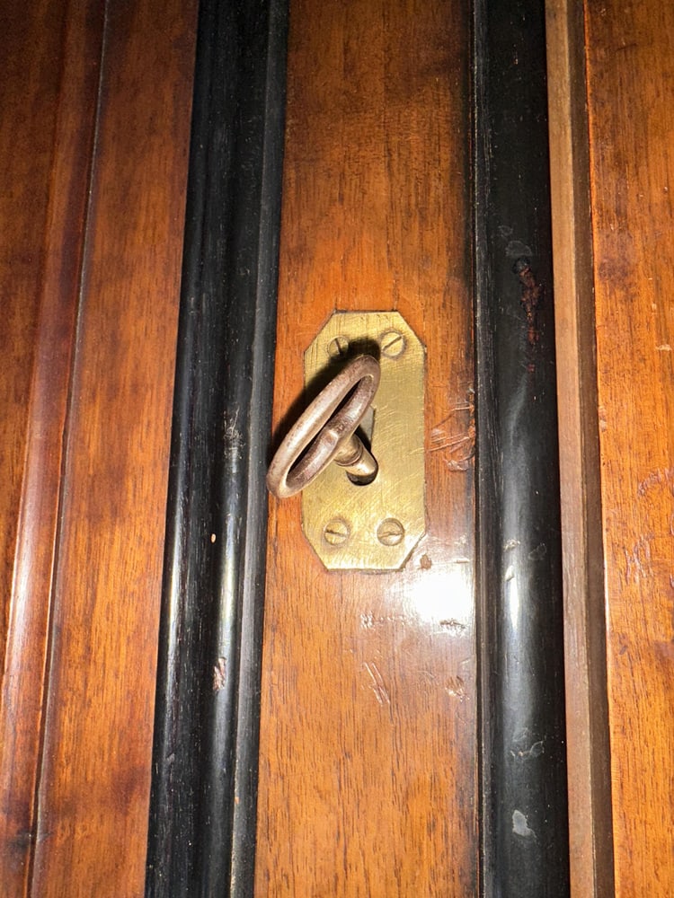 4-Door Wardrobe in Walnut, 1700s - 16