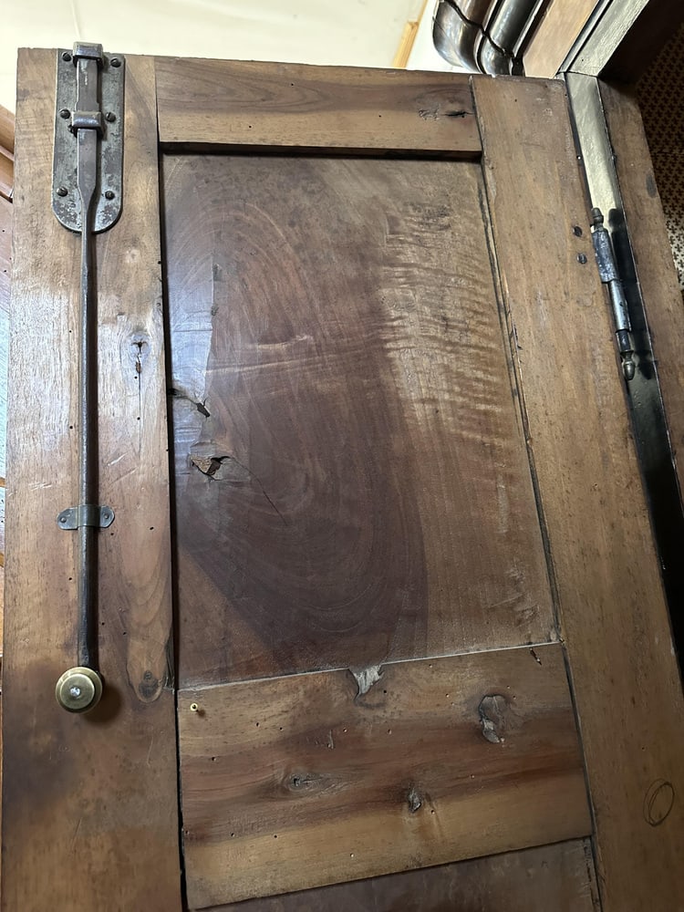 4-Door Wardrobe in Walnut, 1700s - 5