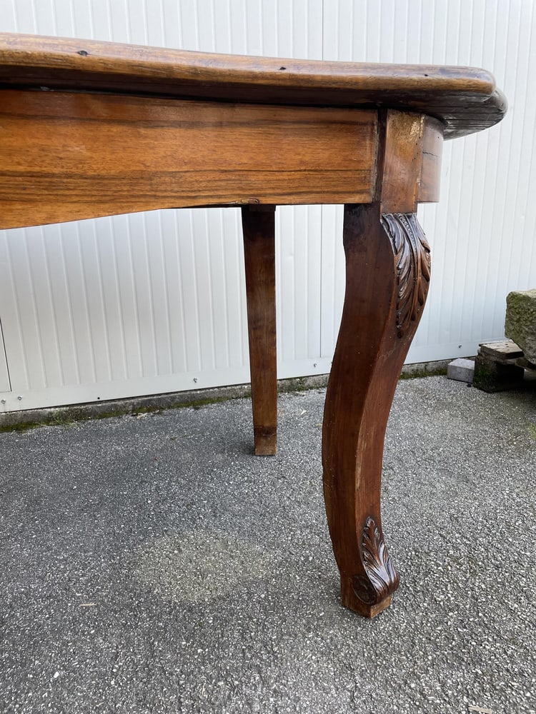 Early Walnut Dining Table, 1890s - 6