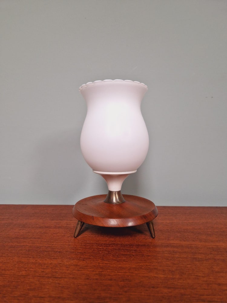 Opaline Glass Tripoid Table Lamp, 1960s - 6