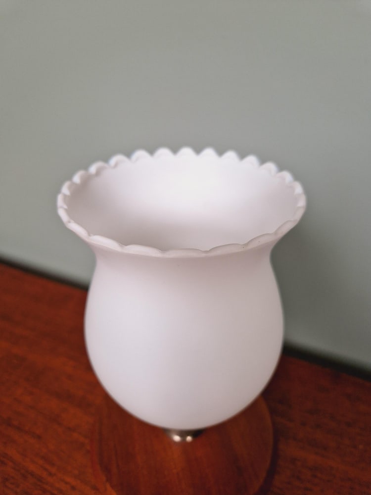 Opaline Glass Tripoid Table Lamp, 1960s - 9