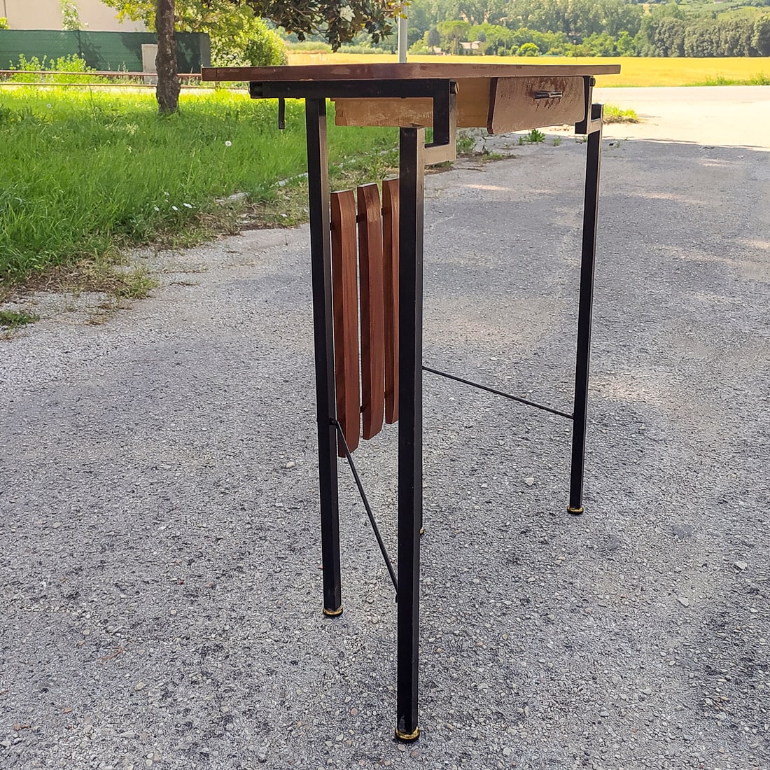 Iron Console Table with Brass Details, 1960s - 13