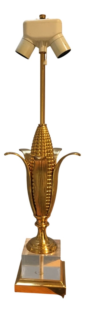 Brass Corn Lamp attributed Maison Charles, 1960s: Attributed, as it does not retain the original brand sticker. At the time, the brand label was placed on the base. It is in perfect condition — a highly sought-after collector’s piece. Cou