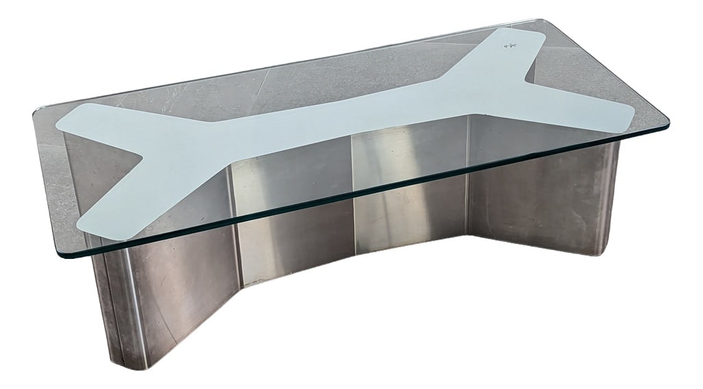 Stainless Steel Ypsilon Coffee Table, 1970s: Spectacular coffee table with a fantastic double ypsilon design made of stainless steel and glass with central mirror that gives us an elegant visual fusion between them. Design and exclusivity are