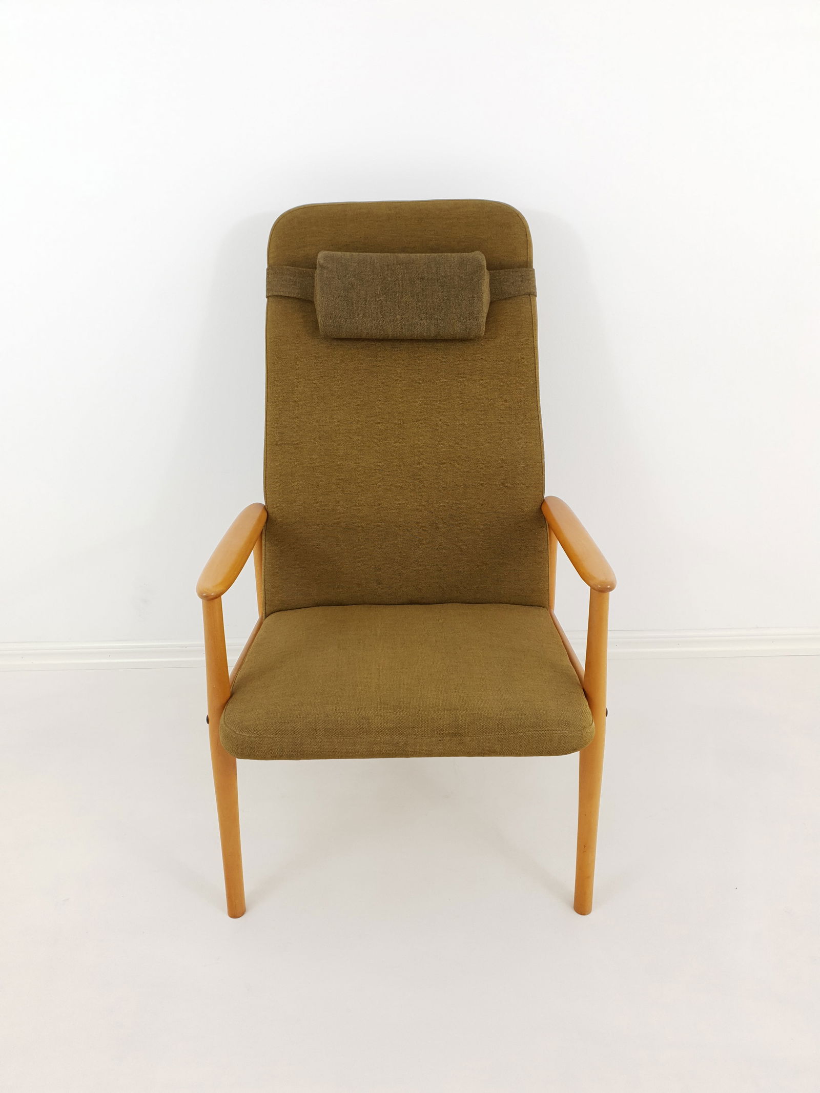 Vintage Scandinavian Beech Armchair, 1970s - 6