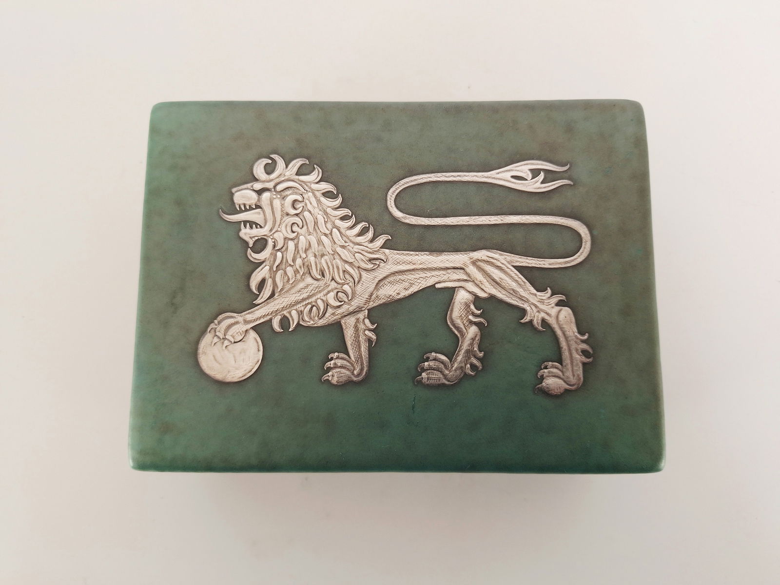 Lidded Argenta Box by Wilhelm Kåge for Gustavsberg - 2