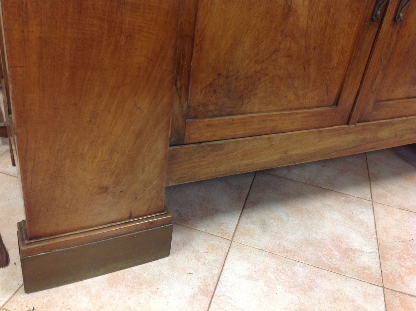Vintage Walnut Sideboard, 1940s - 16