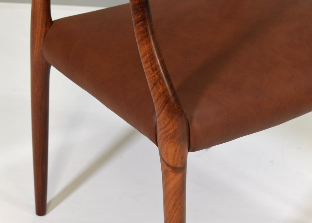 Set of Model 65 Dining Chairs for J.L. Møllers - 16