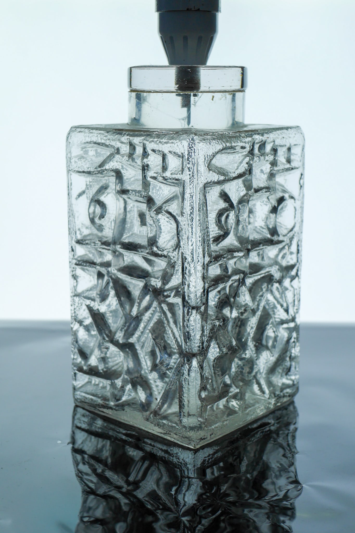 Scandiavian Glass Lamp by Henrik Blomqvist - 11