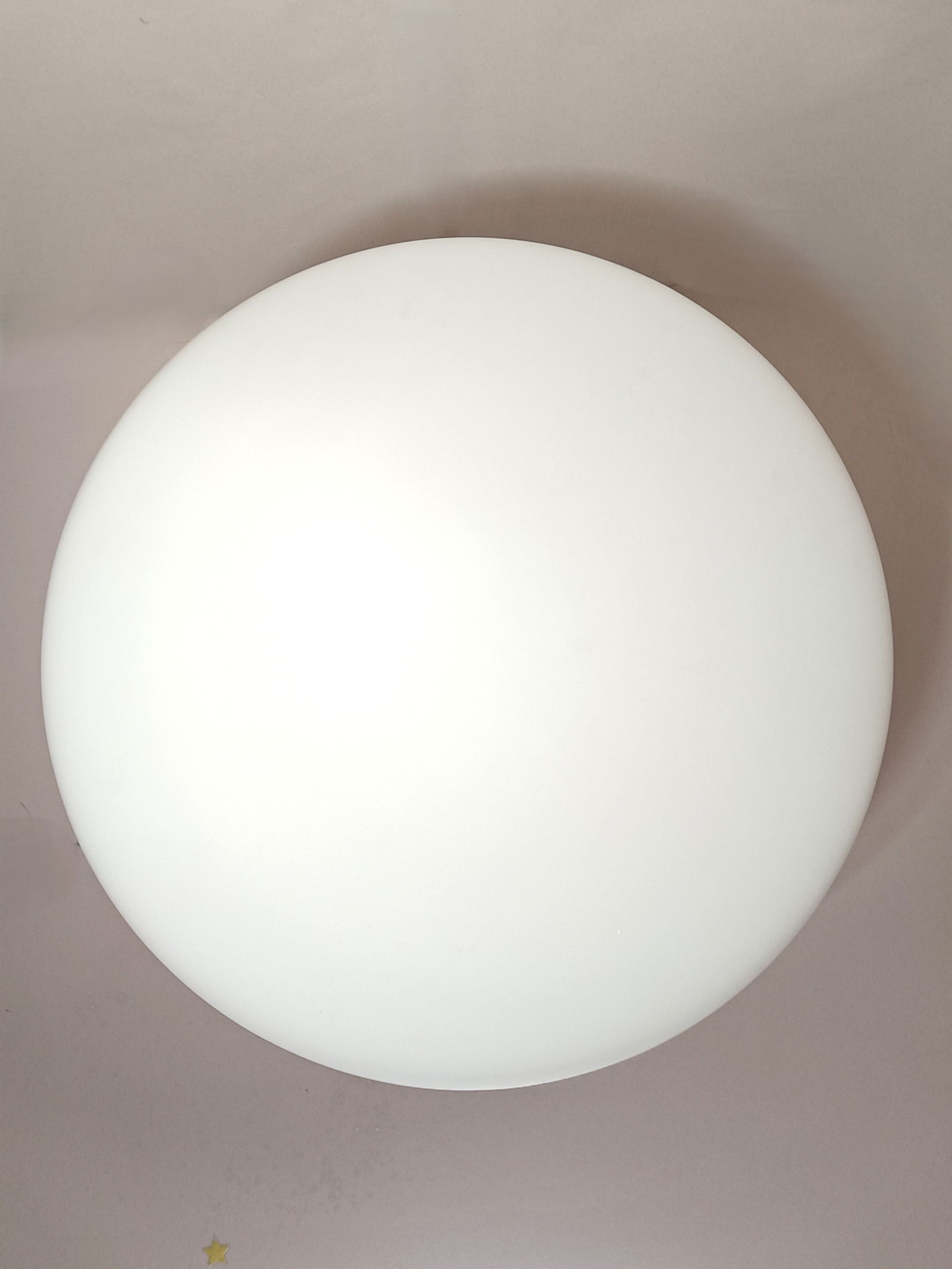 Large Pendant Light in Murano Opaline Glass, 1990s - 5