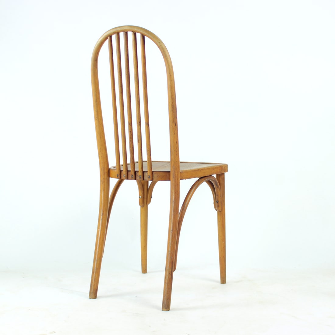 Oak Bentwood Chair by Michael Thonet, 1920s - 10
