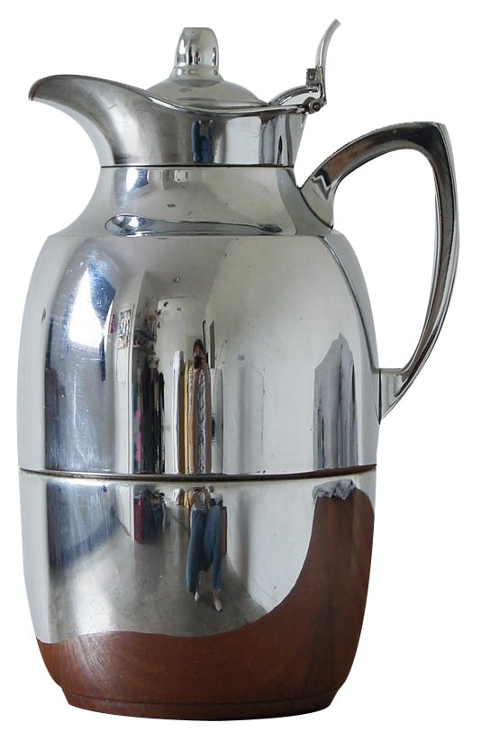German Thermal Jug from Alfi, 1980s: The original Alfi coffee/tea/water pot with internal glass insert was manufactured in West Germany in the 1980s.Juwel model designed in 1916. Thermos characterized by an extremely elegant form. Over t