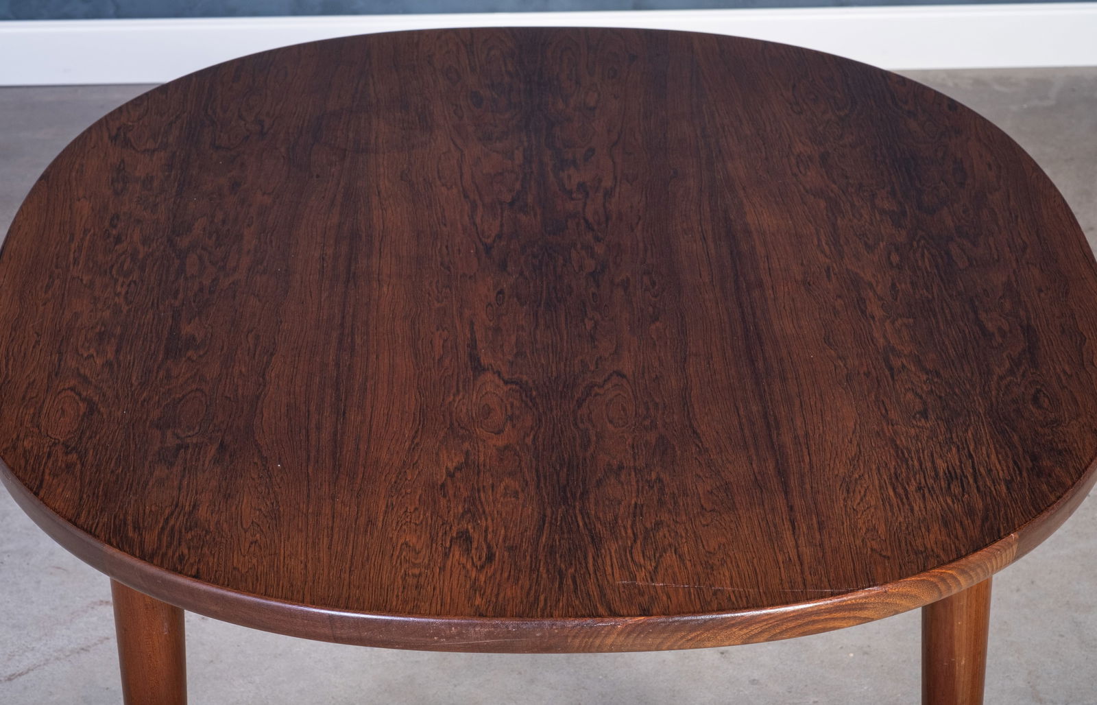 Oval Coffee Table from Odense Møbelfabrik, 1960s - 4