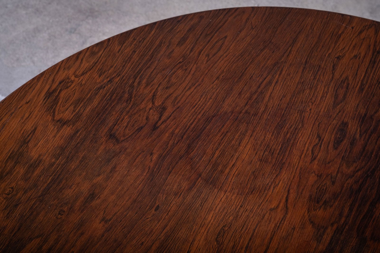 Oval Coffee Table from Odense Møbelfabrik, 1960s - 8