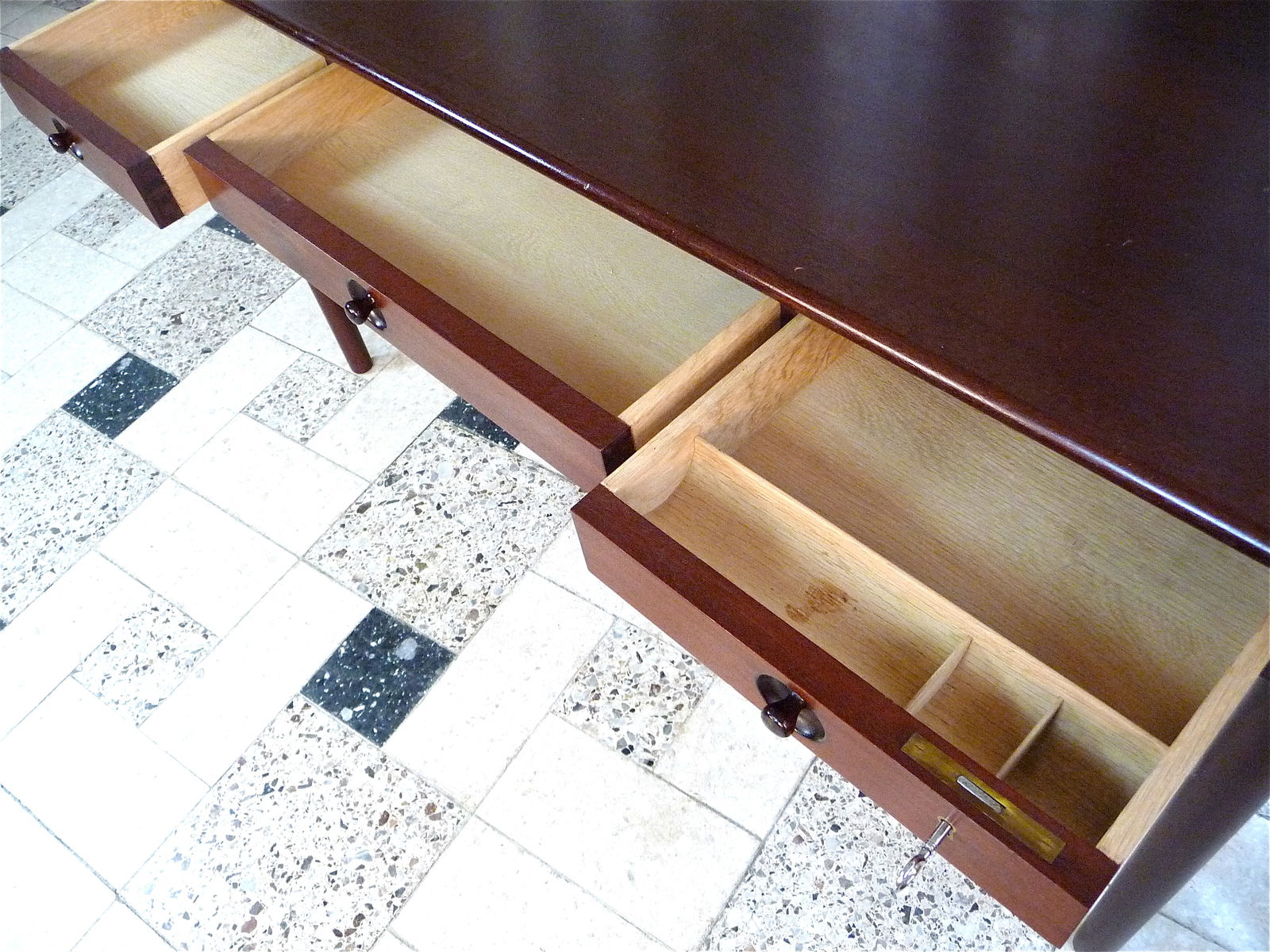 Mahogany Desk by Hans J. Wegner for PP Møbler - 15