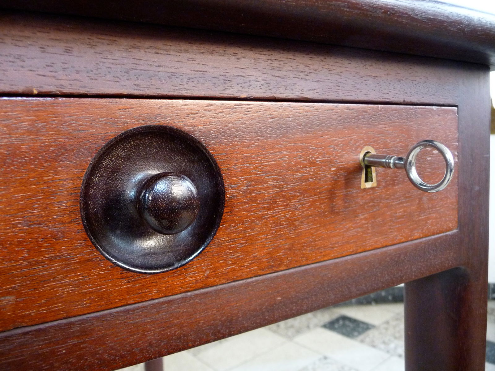 Mahogany Desk by Hans J. Wegner for PP Møbler - 7