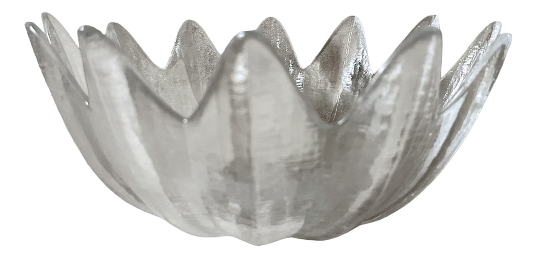 Vintage Crystal Bowl from Riedel: Country of Manufacture: Austria Design Period: 1970 to 1979 Production Period: Unknown Additional Condition Information: The inside of the glass bottle is cloudy Detailed Condition: Excellent —