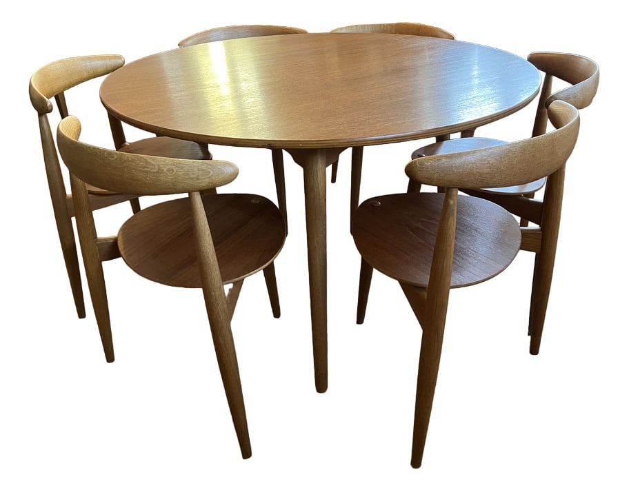 Heart Seating Group by Hans J. Wegner, Set of 7 (1 of 6)