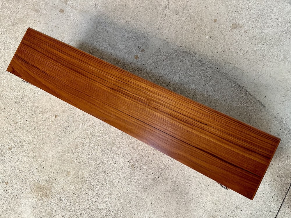 Minimalist Teakwood Wall Shelf, Germany, 1960s - 6