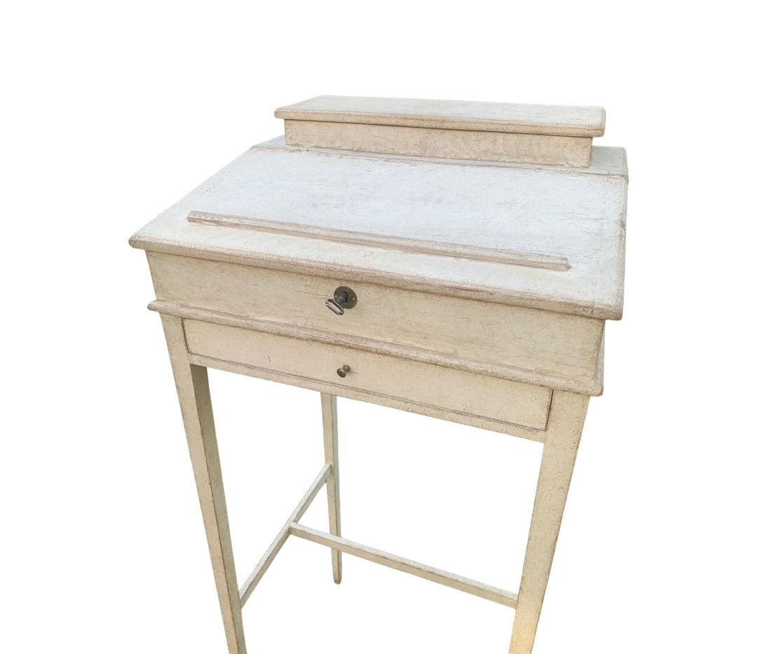 Antique Reader Stand in Mahogany - 5