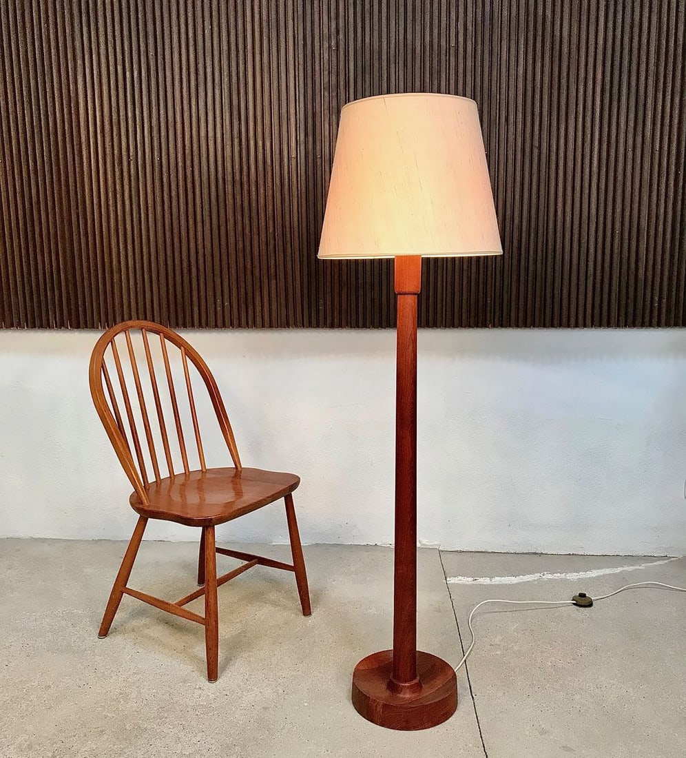 Danish Floor Lamp with Wild Silk Lampshade, 1960s - 7