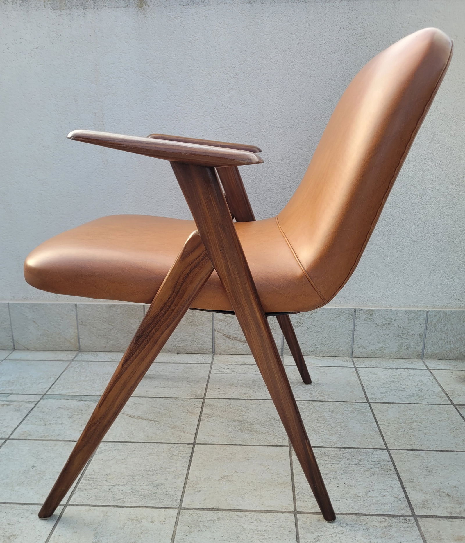 Teak Armchair by Lietti and Motta, 1958 - 3