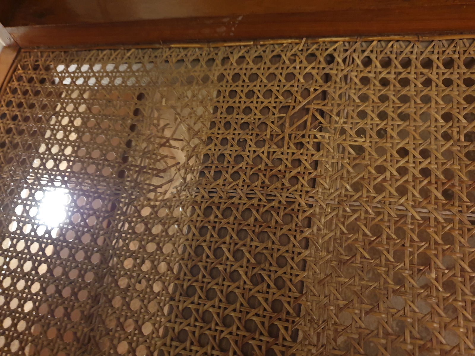 Chestnut & Vienna Straw Living Room Set, Set of 3 - 10