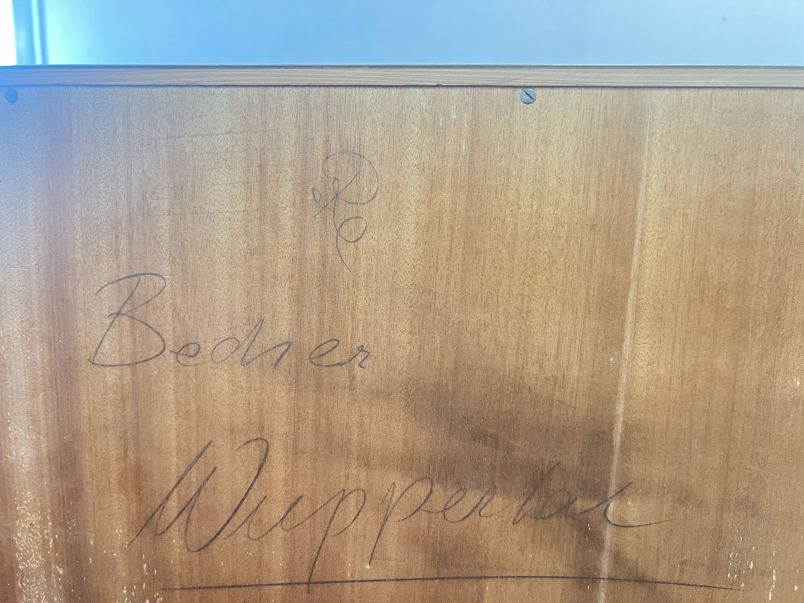 Vintage Tapered Bookcase with Brass Feet, 1950s - 4
