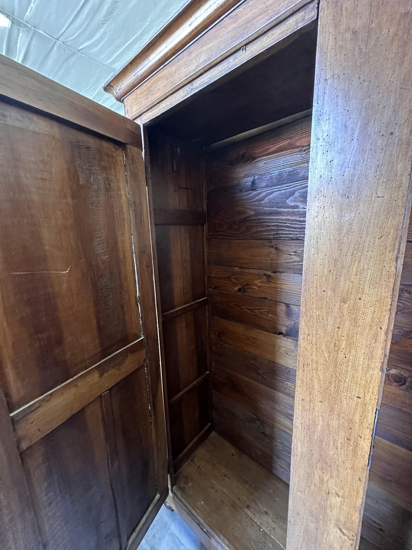 Charles X Wardrobe in Walnut - 10