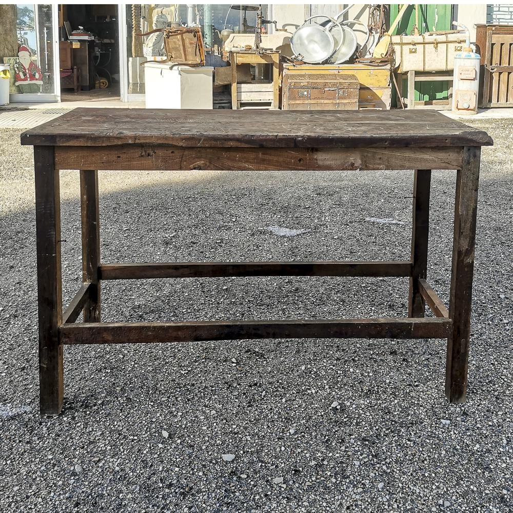 Italian Table in Oak, 1900s - 19