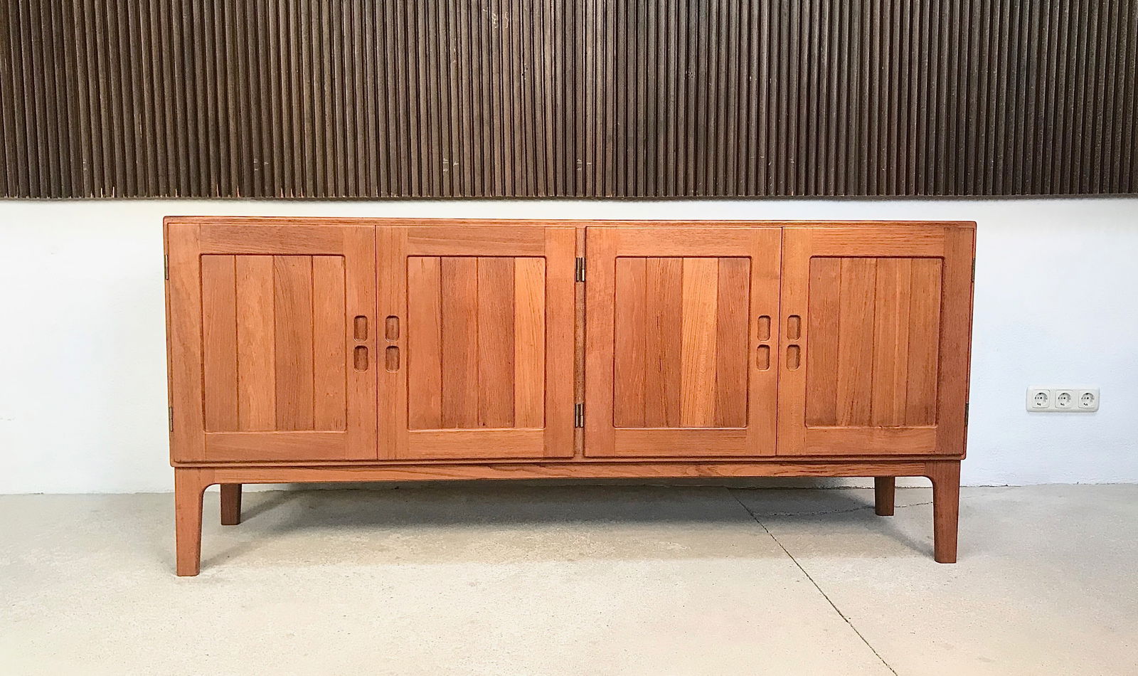 Vintage Danish Solid Teak Sideboard, 1960s - 12