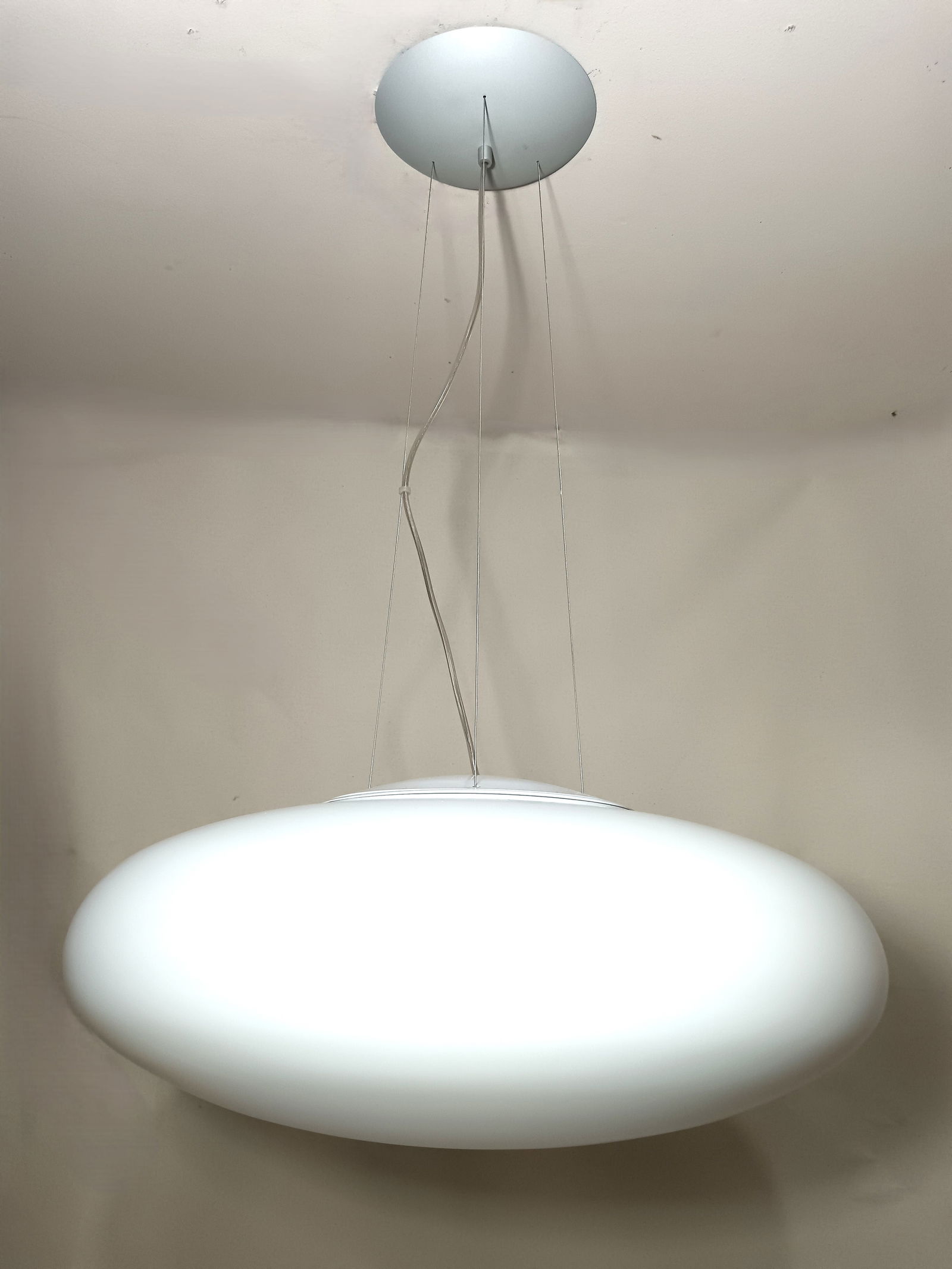 Large Pendant Light in Murano Opaline Glass, 1990s - 6