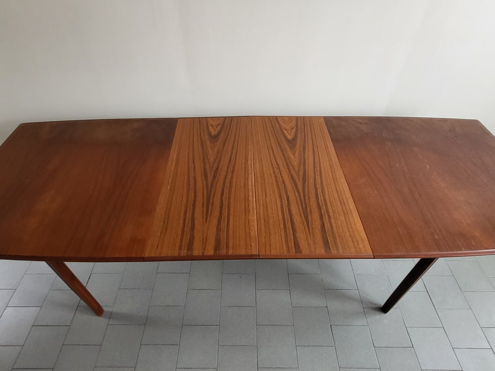 Scandinavian Danish Dining Table in Teak, 1960s - 5