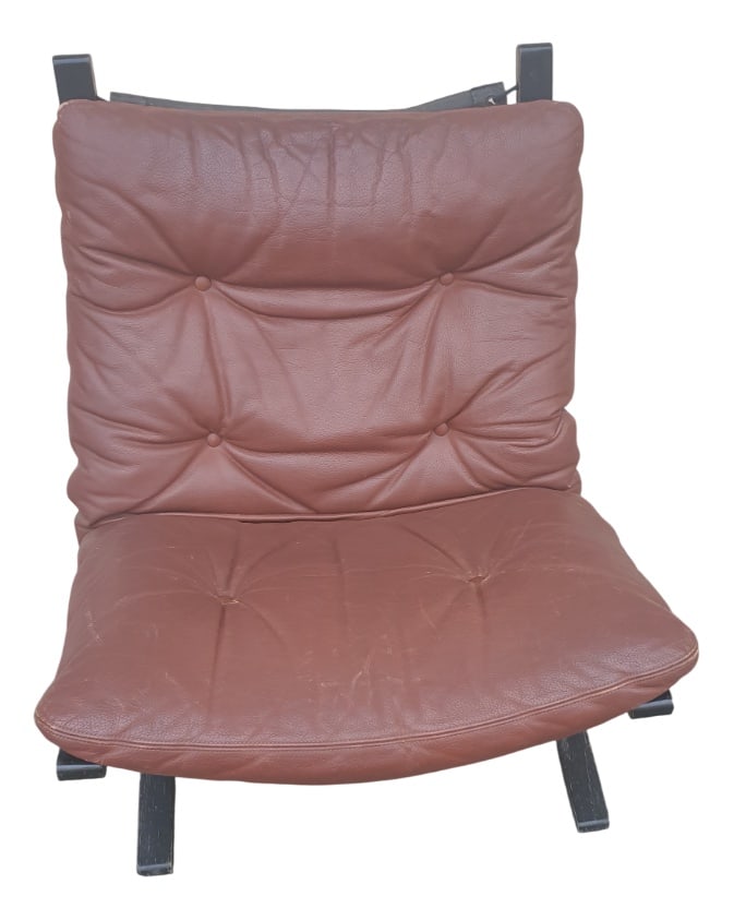 Ergonomic Chair in Leather and Curved Wood, 1970s: Vintage Norwegian ergonomic, very comfortable armchair in leather and curved wood. Country of Manufacture: Norway Design Period: 1970 to 1979 Production Period: 1970 to 1979 Restoration and Damage