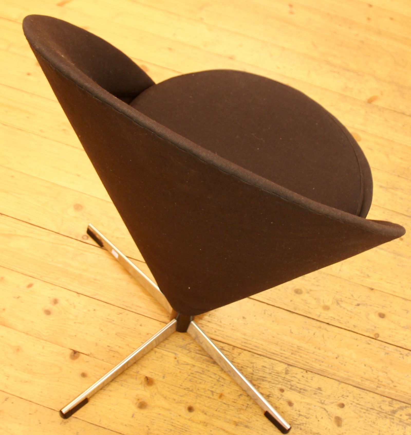 Cone Chair by Verner Panton for Gebrüder Nehl - 4
