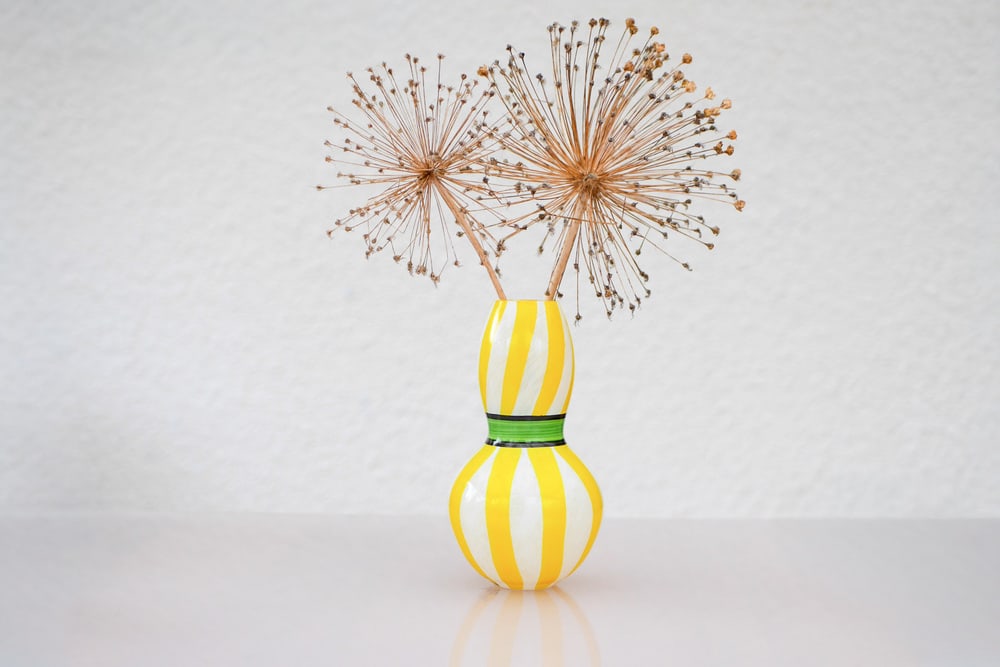 Glass Vase by Ulrika Hydman-Vallien for Kosta - 13