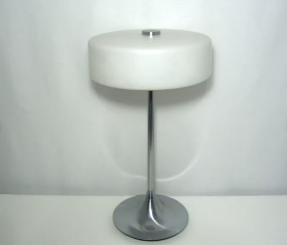 Art Deco Table Lamp in Opaline Glass, 1980s - 5