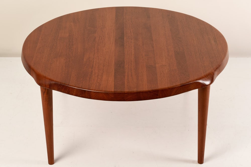 Round Teak Side Table, Denmark, 1970s - 4