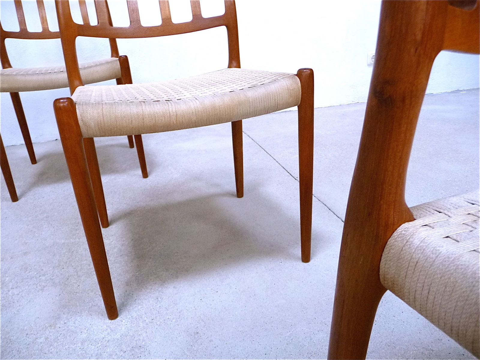 Teak Dining Chairs from J.L. Møller, Set of 6 - 10