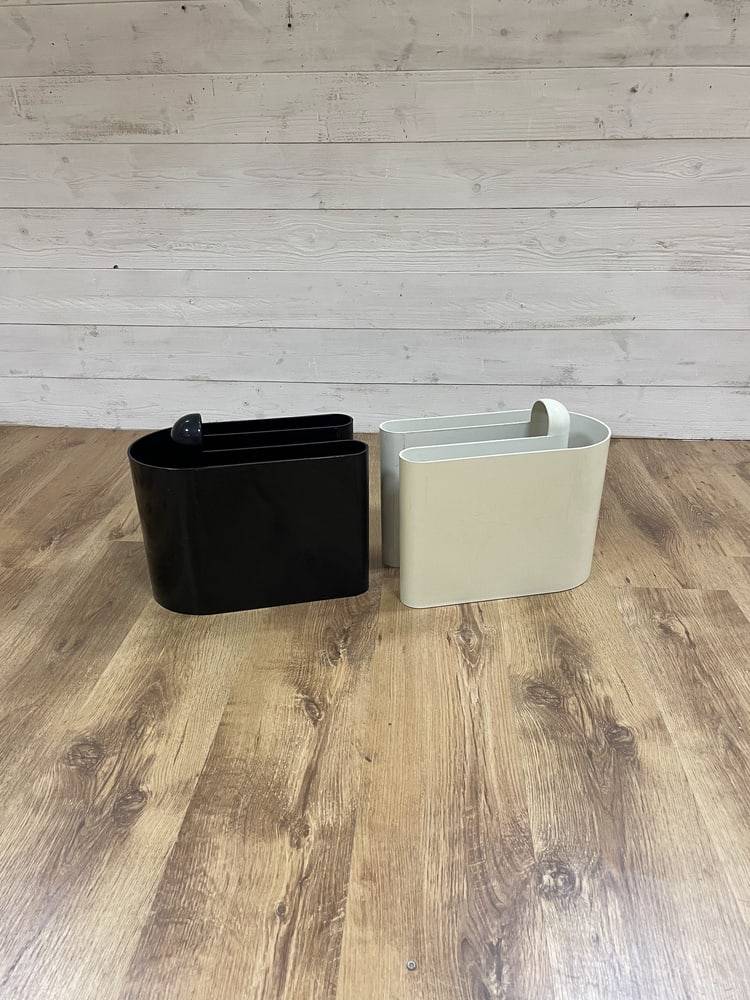 Magazine Racks by Rodolfo Bonetto, Set of 2 - 17