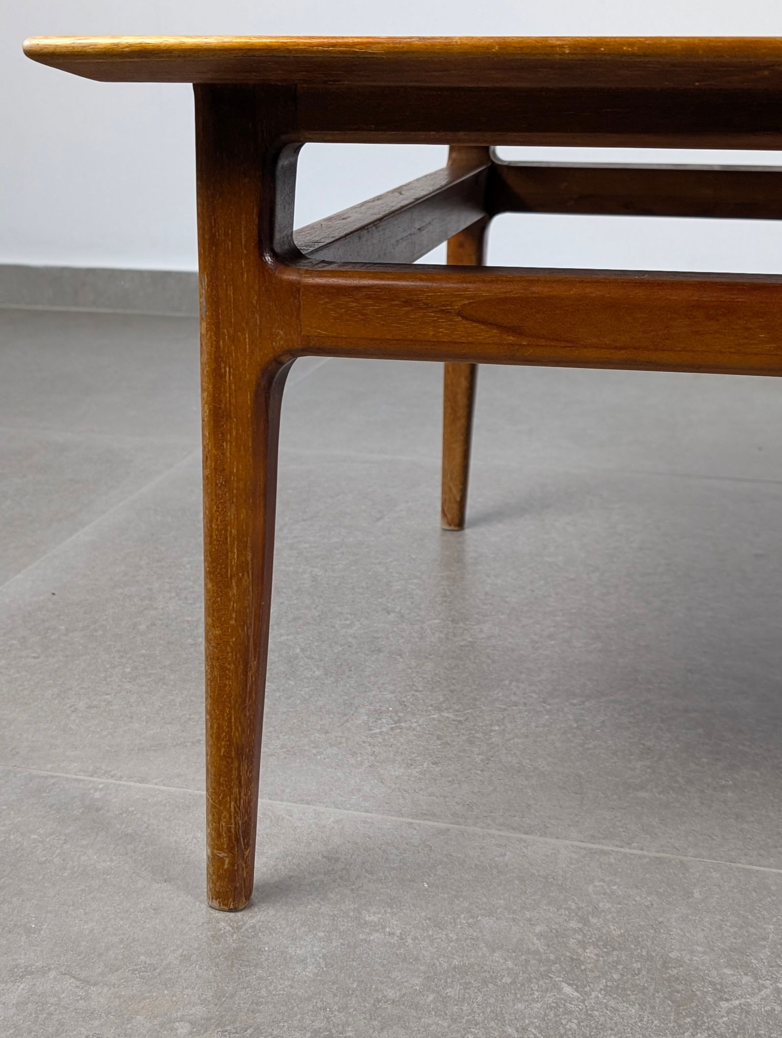 Modern Scandinavian Teak Coffee Table, 1950s - 11