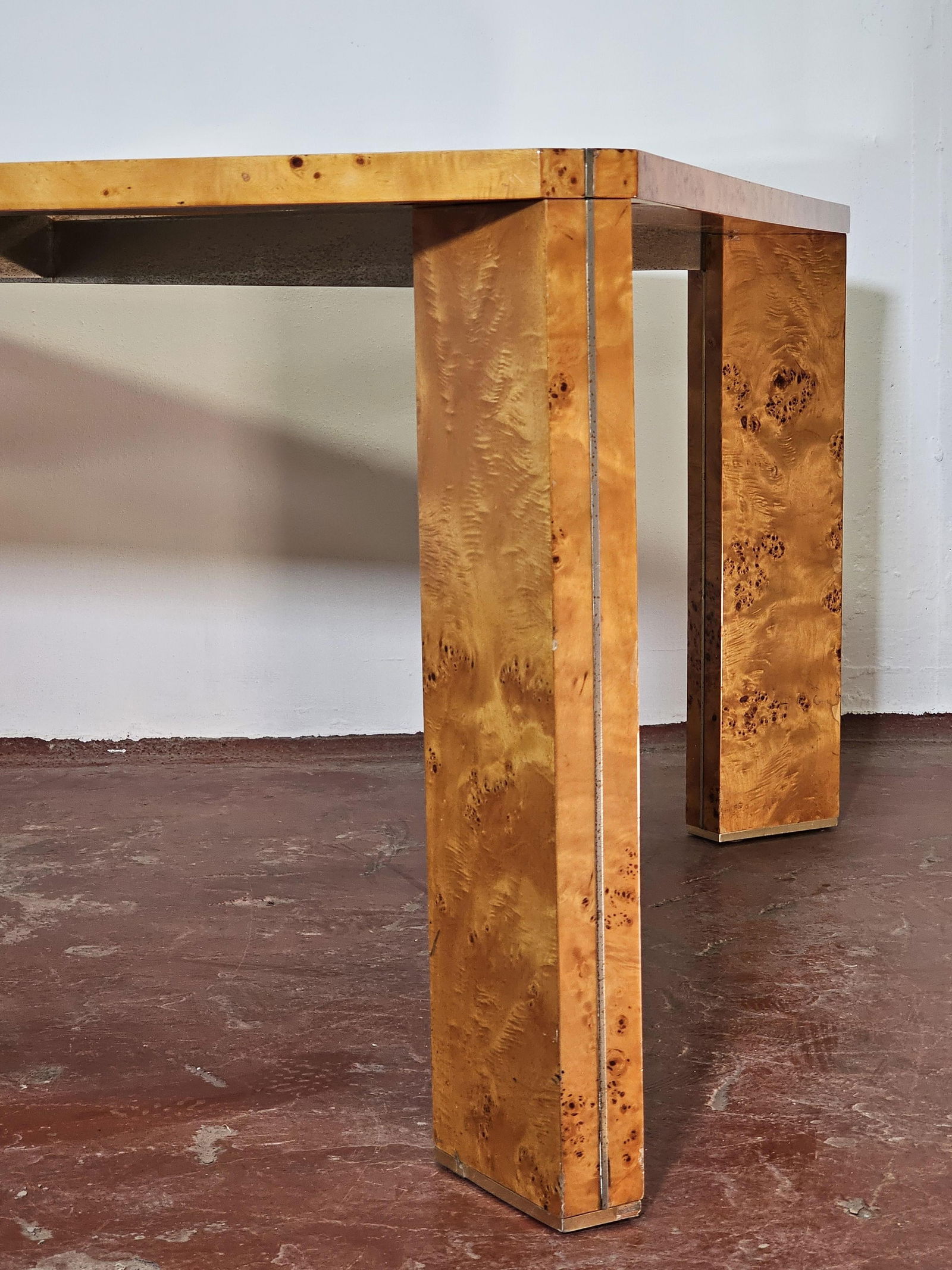 Italian Dining Table in Briarwood, 1970s - 4