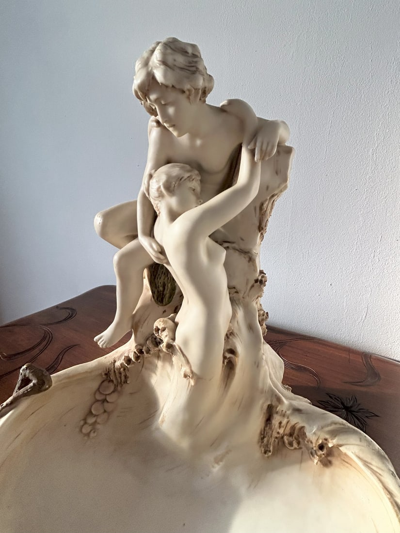 Sculpture of Lovers by Hampel for Royal Dux Bohemia - 14