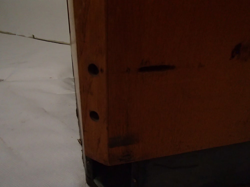 Bauhaus Corner Display Case - 8