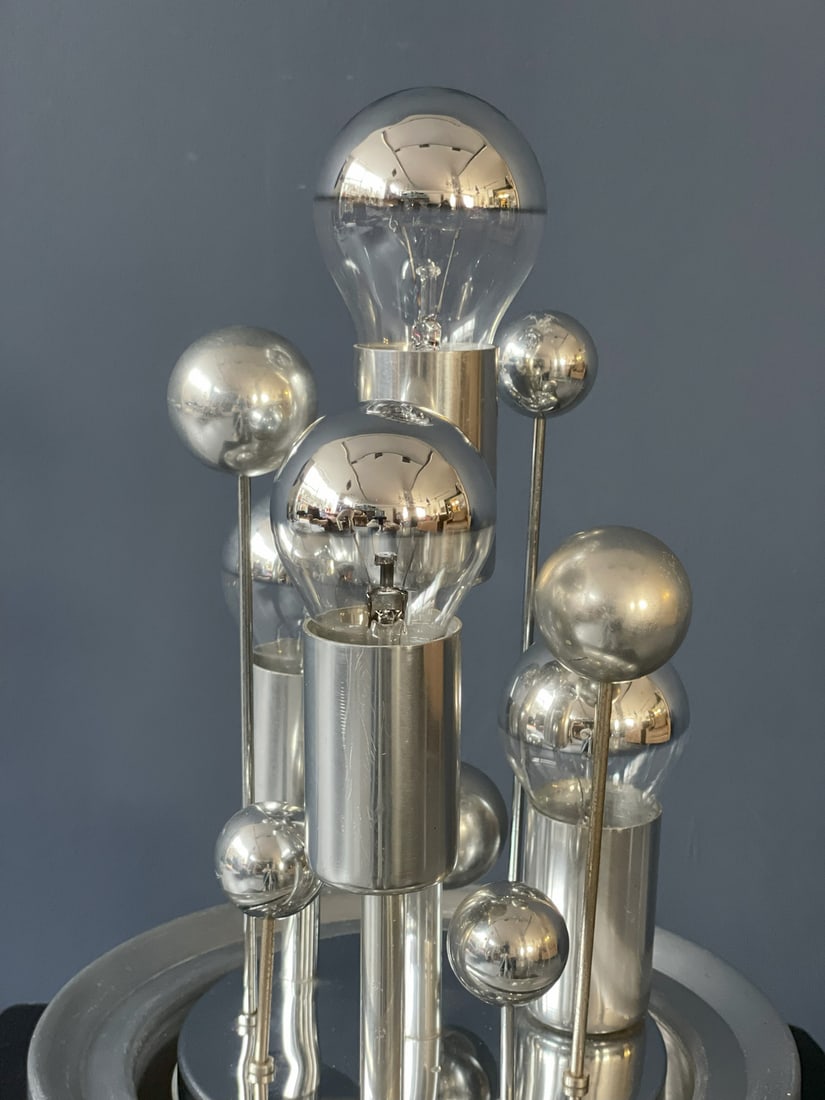 Doria Lights Globe Lamp - 10