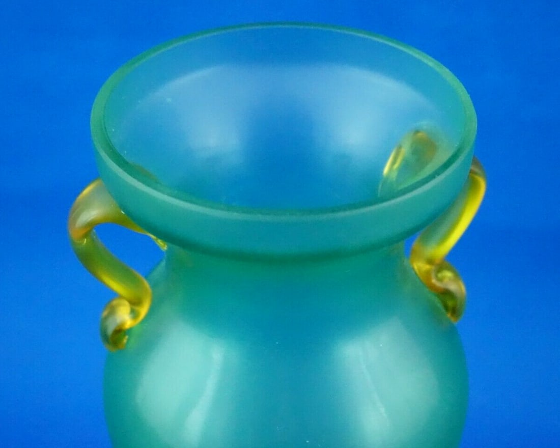 Murano Blown Glass Amphora Vase by Barbini, 1950s - 11